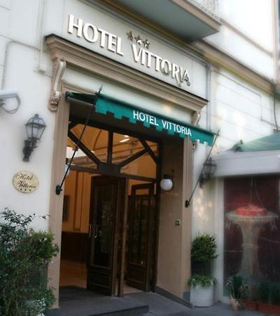פומפיי Hotel Vittoria מראה חיצוני תמונה
