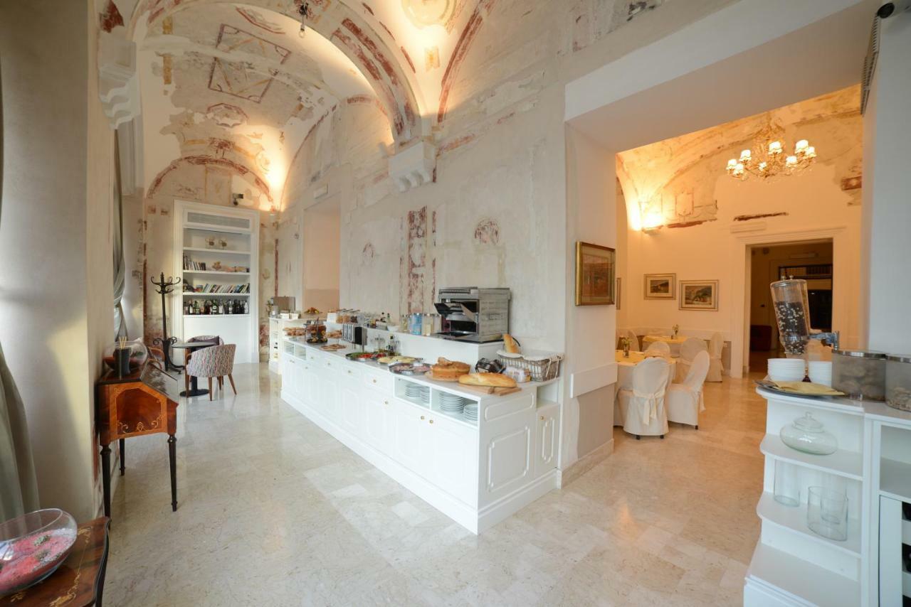 פומפיי Hotel Vittoria מראה חיצוני תמונה